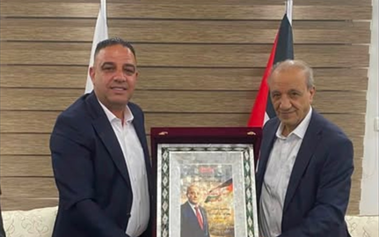 خلال زيارة رئيس بلدية الجيب السيد سامر عبد ربه، برفقة رؤساء الهيئات ال...